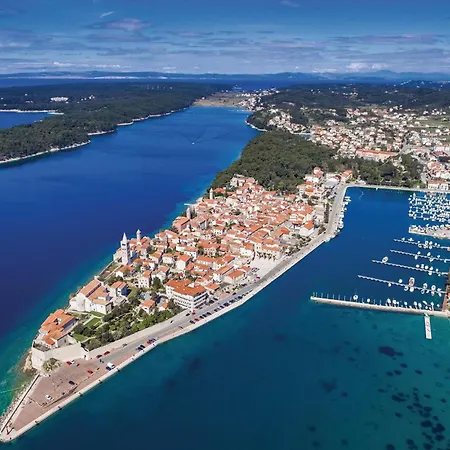 Beautiful In Rab With House Sea View *